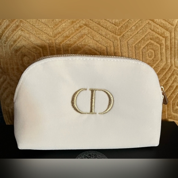 DIOR Christian Dior Cream Velvet Cosmetic Bag / Pouch with Gold Logo - Picture 1 of 7